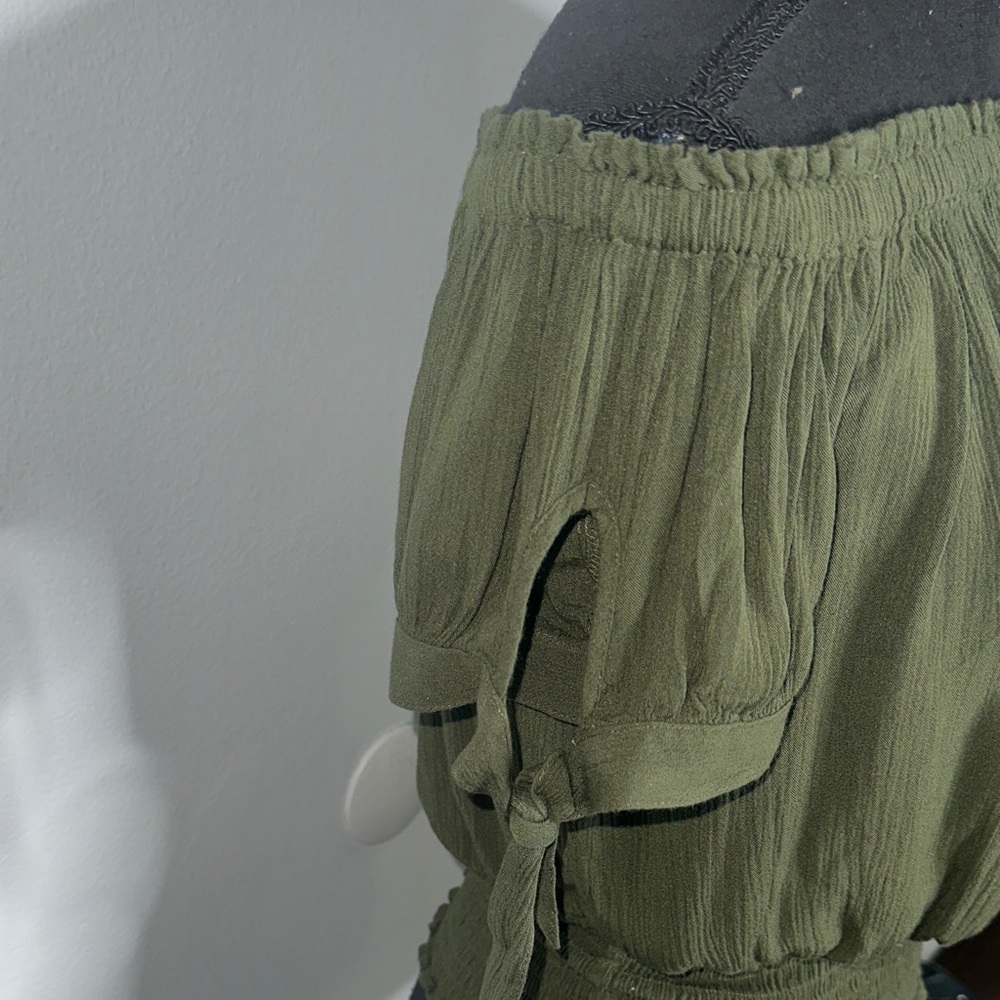 Express Olive Off-Shoulder Trendy Blouse - Picture 5 of 7